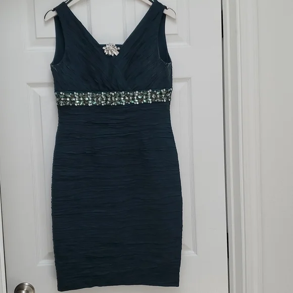 Eliza J. Hunter Green Studded Dress Size 4